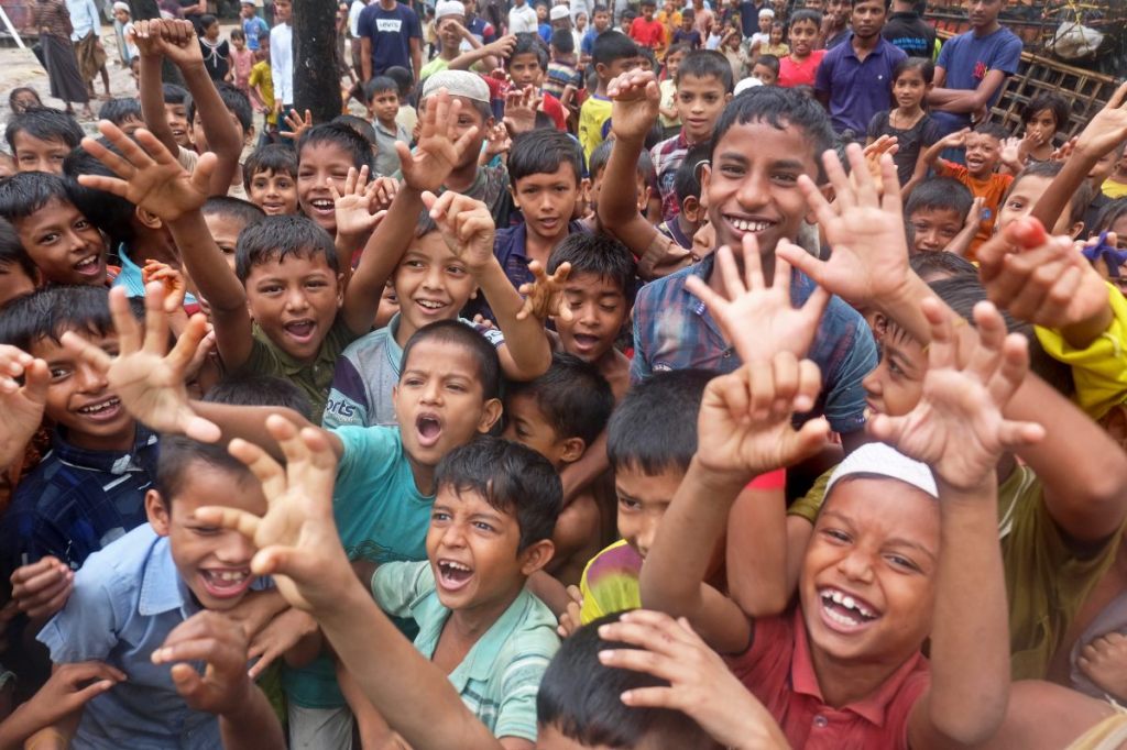Rohingya refugee children, highlighting MAP, WHO, Edenbridge donation to fight scabies outbreak